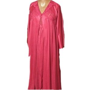 Vintage gown and robe-  I dare you to buy this hot mess of  FABULOUSITY!